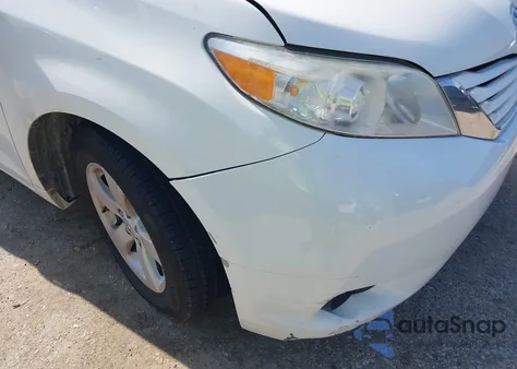 2017 Toyota Sienna Le 8 Passenger from USA, damaged, VIN 5TDKZ3DC5HS802511